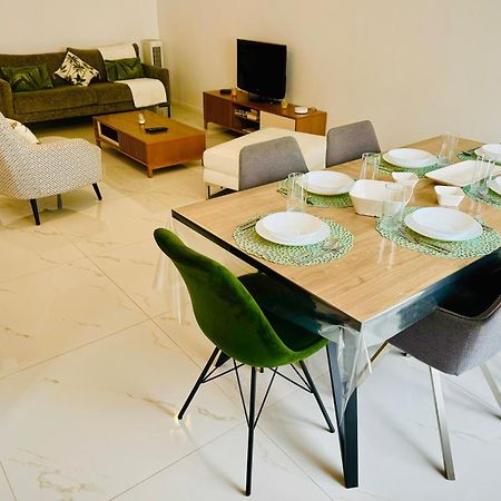 Appartement Premium 4 Stars - Antigone Montpellier Buitenkant foto
